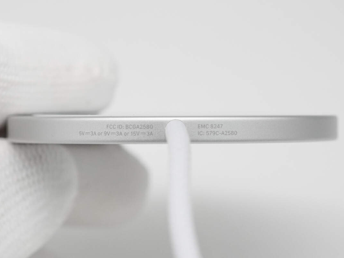 Original Apple Magsafe Wireless Charger, 25W, USB-C (1 m)