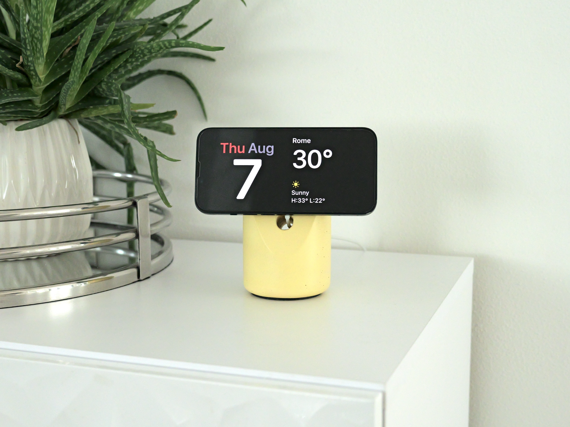 Heritage Concrete Stand for MagSafe Wireless Charger-UnityCave.com