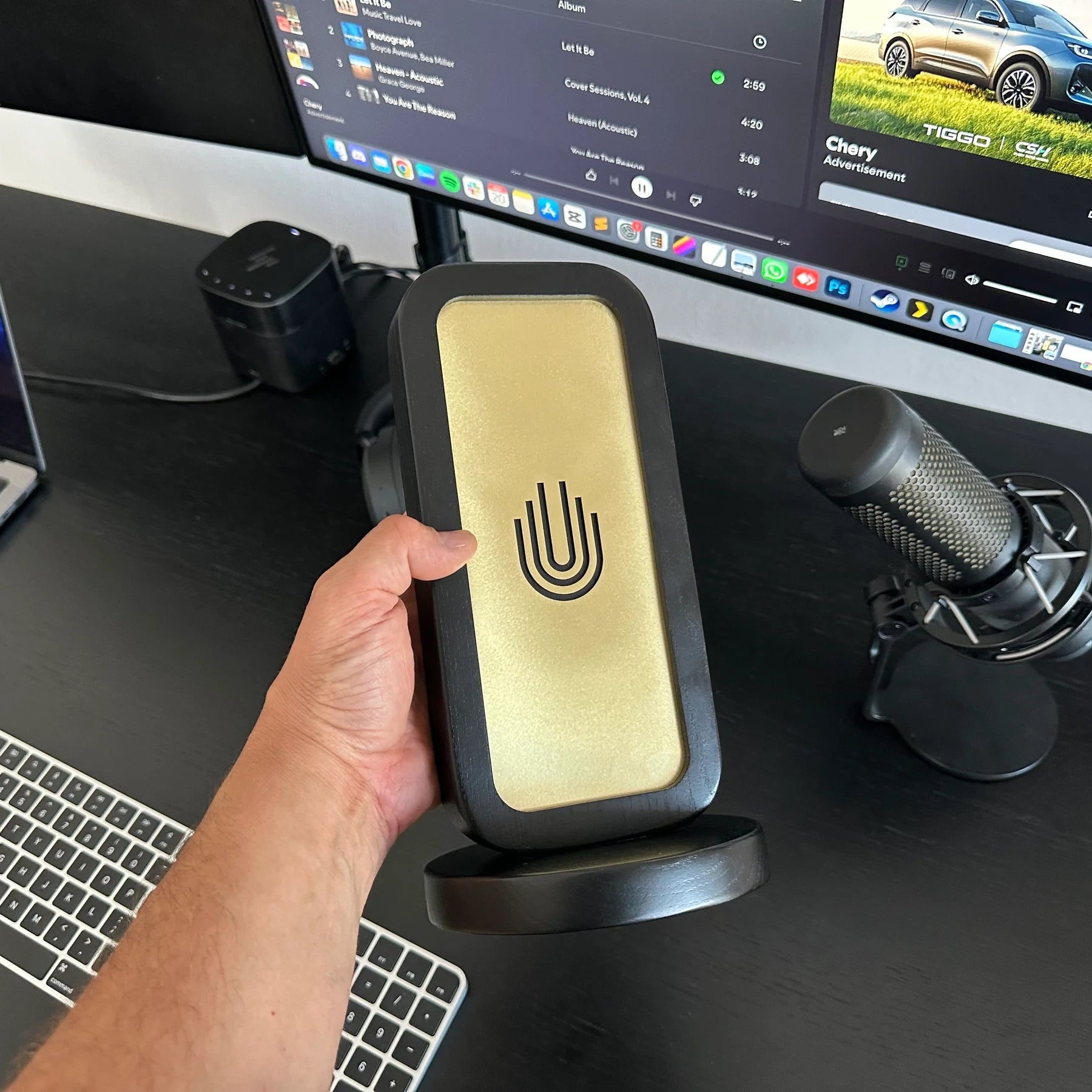 Headphone Stand - Solid Wood With Metal Insert