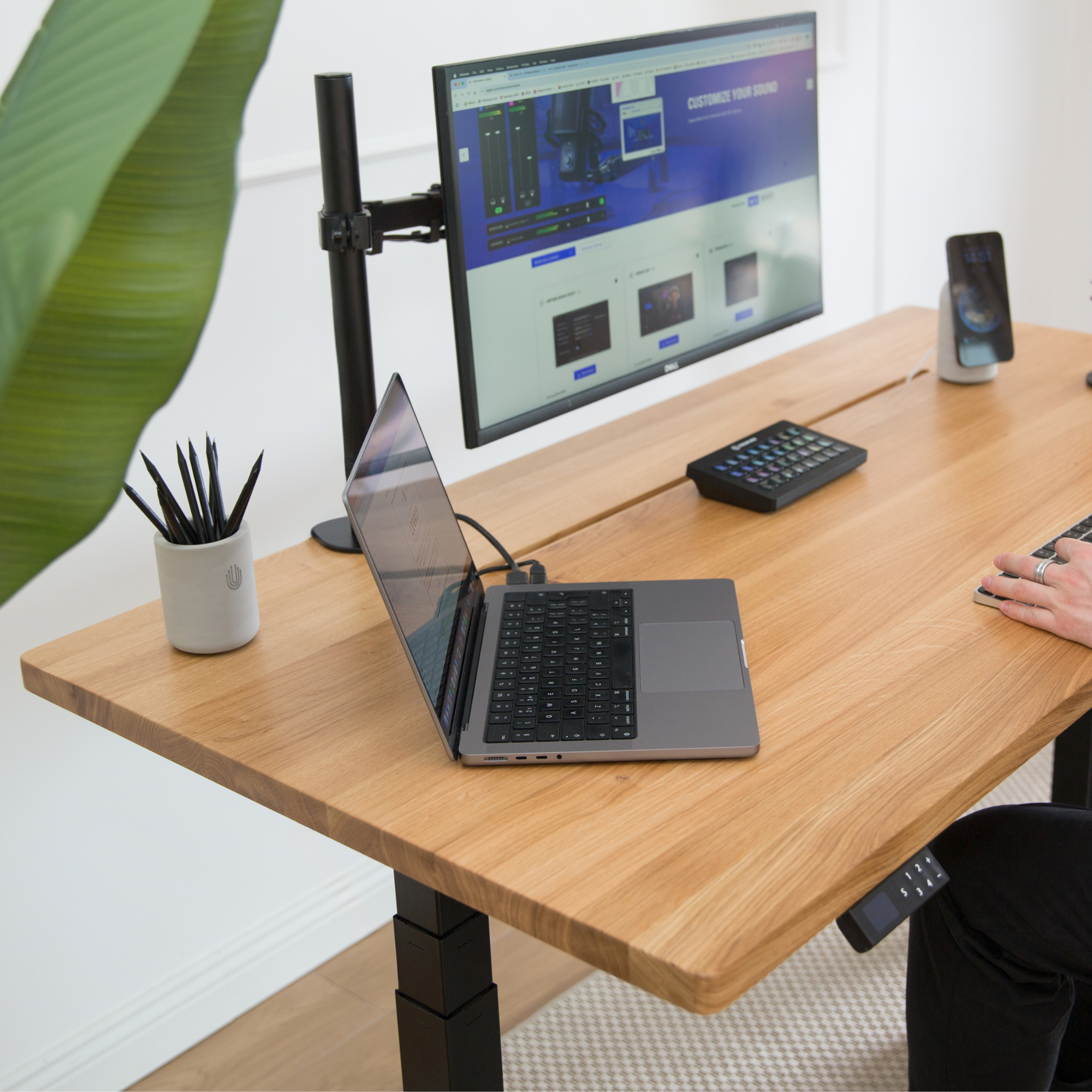 Sit Stand Office Desk PRO - Solid Oak Wood-UnityCave.com