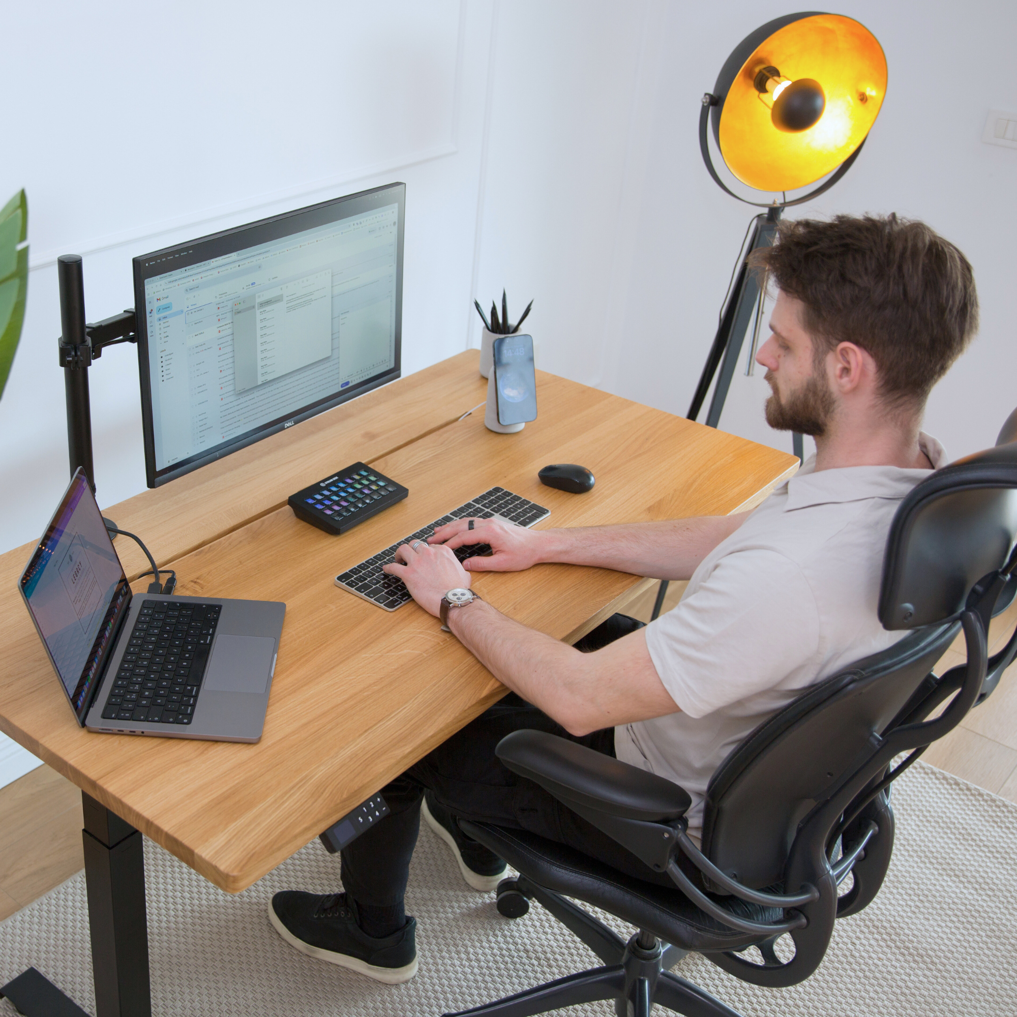 Sit Stand Office Desk PRO - Solid Oak Wood-UnityCave.com